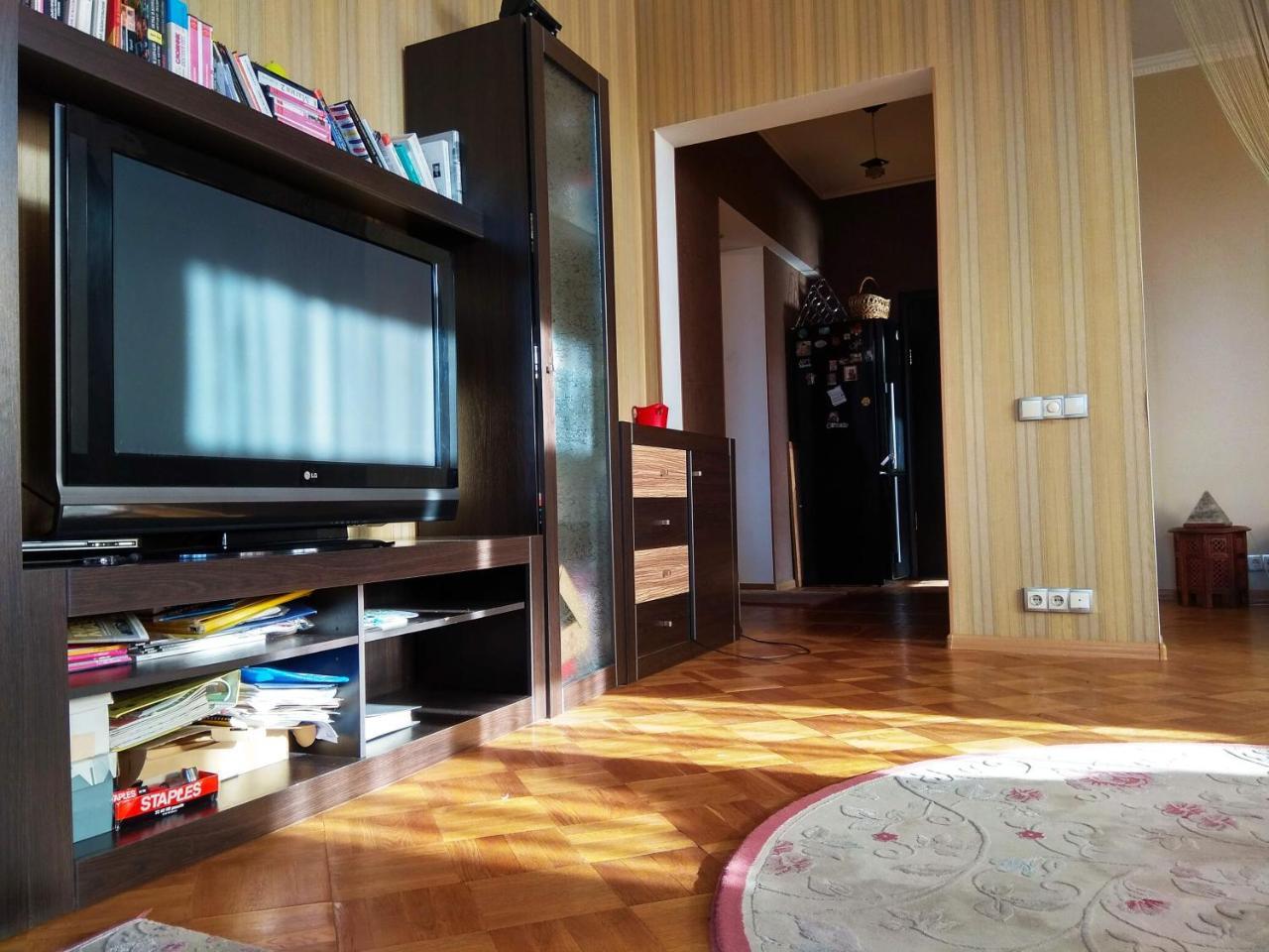 Ferienwohnung Alabama Mama Kiew Exterior foto